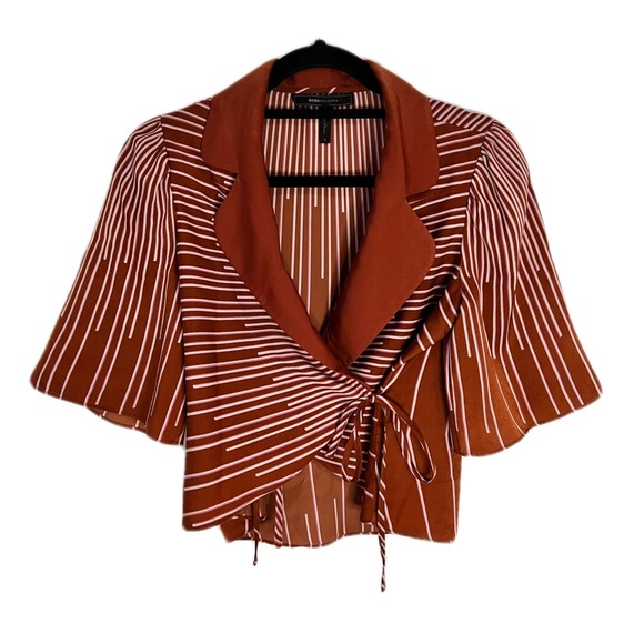 BCBGMaxAzria Tops - BCBGMAXAZRIA Rustic Orange Bell Sleeve Flowy Wrap Blouse Women's Size Small